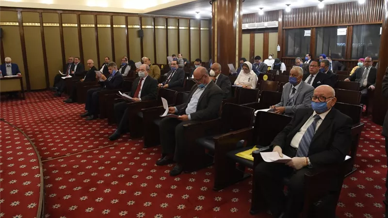 لمواجهة كورونا ..تشريعية البرلمان توافق على تعديلات الطوارئ