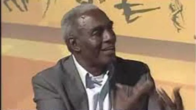 وفاة رئيس الحرس الشخصي للقذافي داخل سجون طرابلس