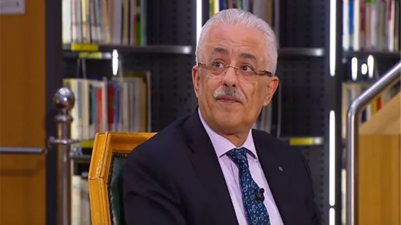 طارق شوقى يحسم تقديم المشروعات البحثية لطلاب مدارس اللغات