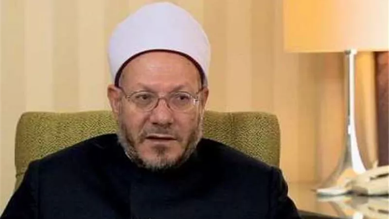 مفتي الجمهورية يحذر.. معصية اعتاد عليها الناس تفسد الصيام في رمضان