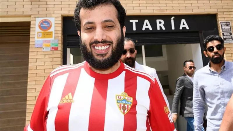 رغم توقف النشاط .. تركى ال الشيخ يصرف رواتب 
