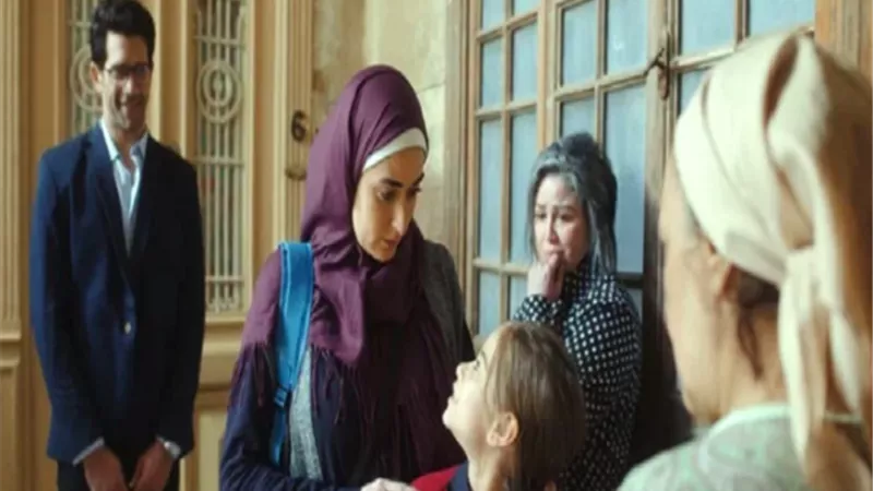 شاهد.. إلهام شاهين فى كواليس 