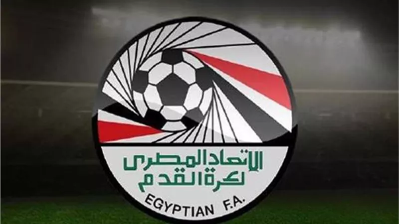 اتحاد الكرة يبحث عودة النشاط الرياضي في مصر