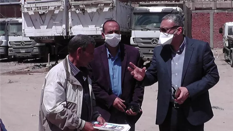 دعطا يتفقد شوارع وميادين المحلة الكبرى ويزور مصنع تدوير المخلفات لمتابعة الأعمال الجارية-صور