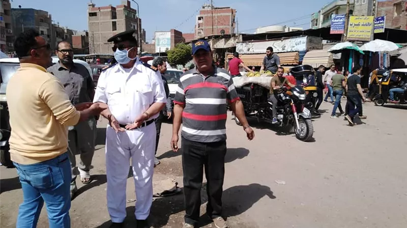حملات مكثفة لتطهير وتعقيم الصالحية الجديدة وفض 8 اسواق اسبوعية بالشرقية