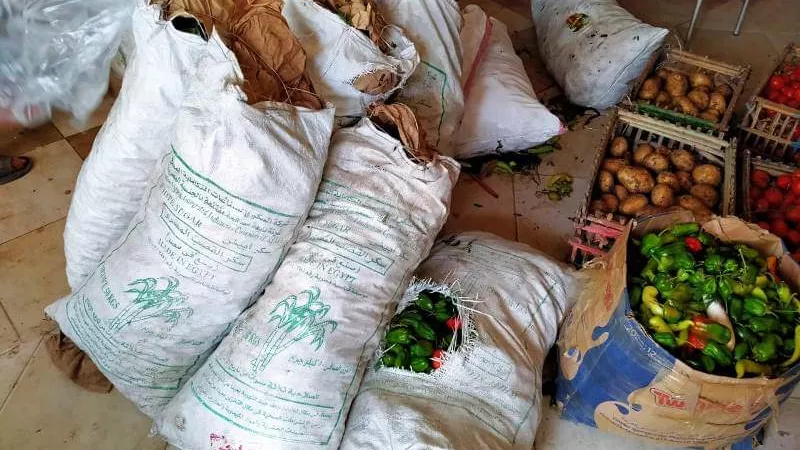 غراب يكلف الحاجرى بتقديم مساعدات غذائية وطبية لآهالى قرية الخرس المتضررين من كورونا
