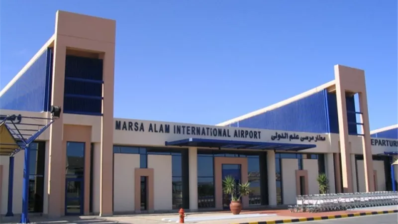 مطار مرسي علم يستقبل رحلة استثنائية من لبنان وعلي متنها ٧٢ عالق