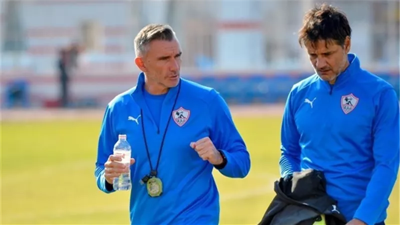 قرار جديد من كارتيرون بشأن لاعبي الزمالك