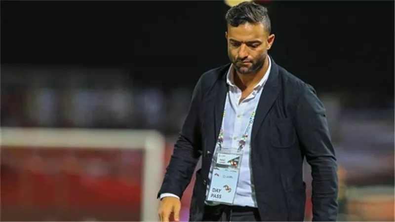 ميدو يفتح النار على قدامى اللاعبين.. ويكشف أكاذيبهم