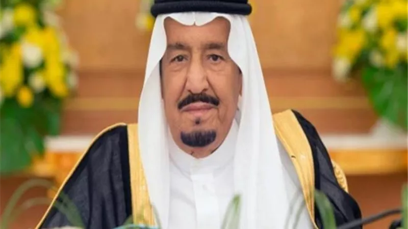 العاهل السعودي يوافق على إقامة صلاة التراويح بالحرمين الشريفين
