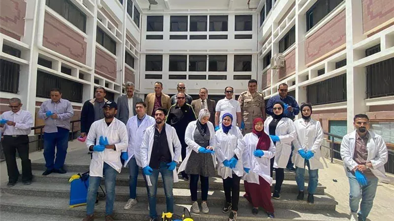 جامعة العريش تقود حملة للتطهير والتعقيم بشوارع العريش