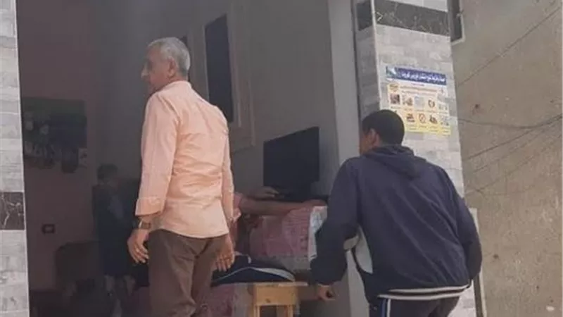 غلق أحد سايبرات النت بقريه فى بنى سويف