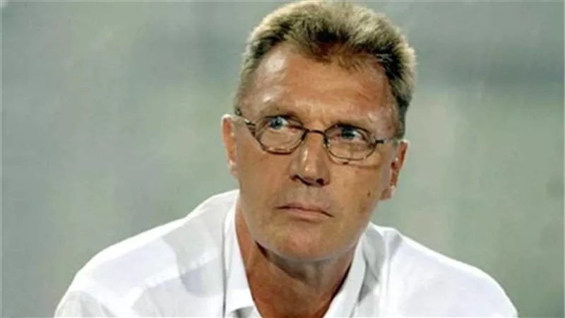 كرول: نقص الخبرات سبب غياب البطولات عن الزمالك فى عهدى