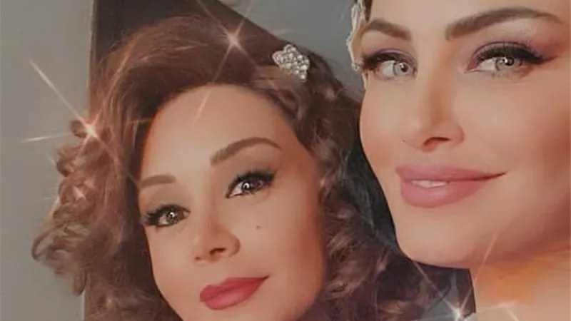 دارين حداد تخطف الأنظار عبر انستجرام برفقة كاريس بشار