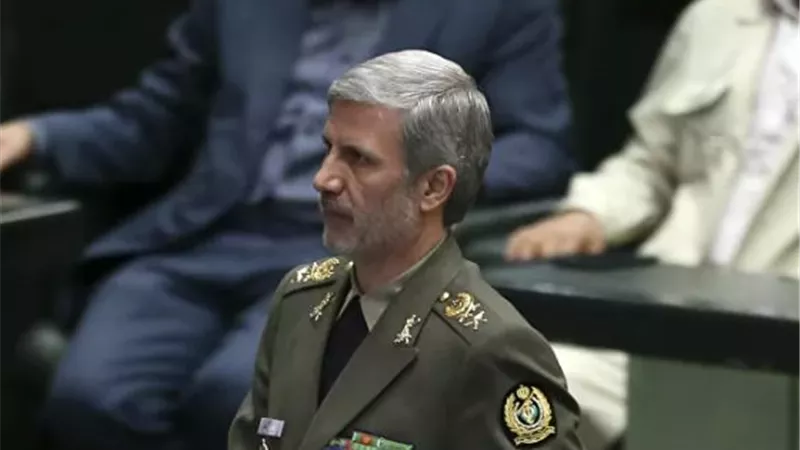 ايران ترد على تهديدات ترامب.. وتؤكد قواتنا المسلحة جاهزة