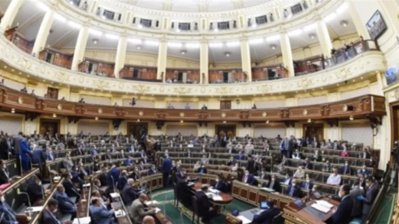خطة النواب: تخفيض فترة قرار مصلحة الضرائب في المعاملات ذات الآثار الضريبية لشهر