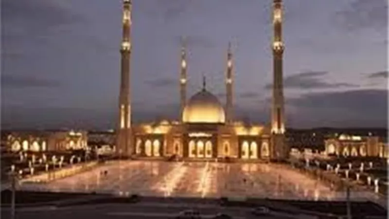 موعد أذان الفجر أول يوم رمضان وعدد ساعات الصيام