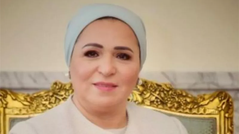قرينة الرئيس : كل عام ومصر عزيزة قوية فى تقدم ورخاء