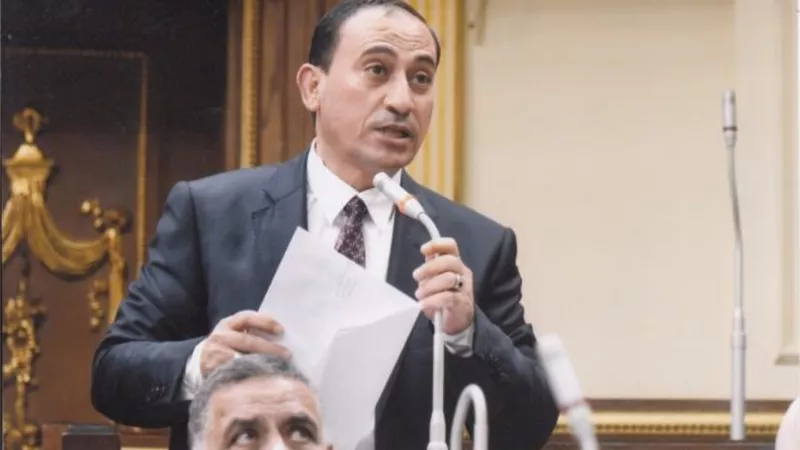 برلمانى يطالب الحكومة بتنفيذ التكليفات الرئاسية لحل مشكلات البحيرات والصيادين