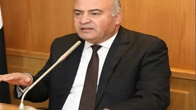 توريد 5047 طن من القمح للصوامع والشون بقنا