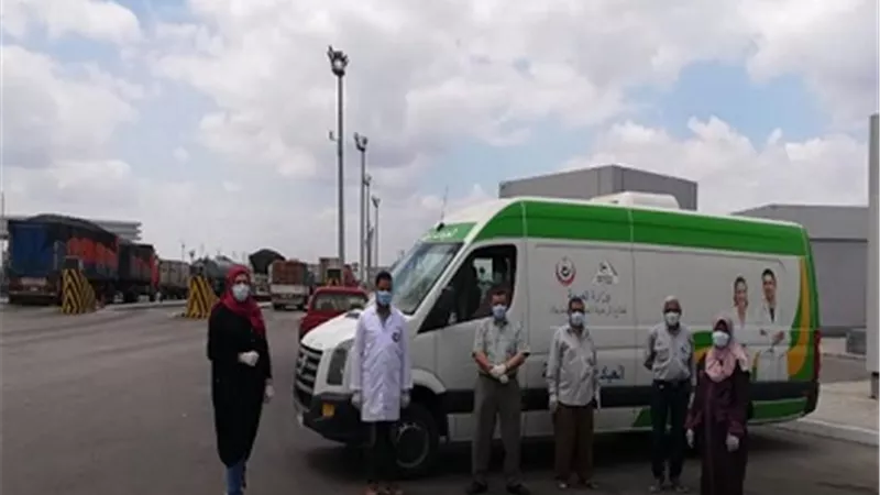 صحة الشرقية تقدم الدعم الطبي للعاملين بالمشروعات القومية