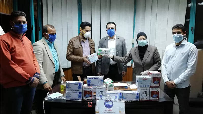 امانة مستقبل وطن ابوتيج تهدي مستشفي الحجر الصحي بابوتيج مستلزمات الوقاية والتعقيم