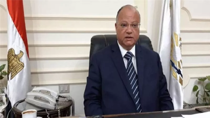 محافظ القاهرة يدعو المواطنين للابلاغ على مخالفات البناء بالاتصال على ١١٤