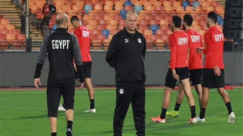 إتحاد الكرة يضع برنامج المنتخب الأوليمبى فى يدشوقى غريب