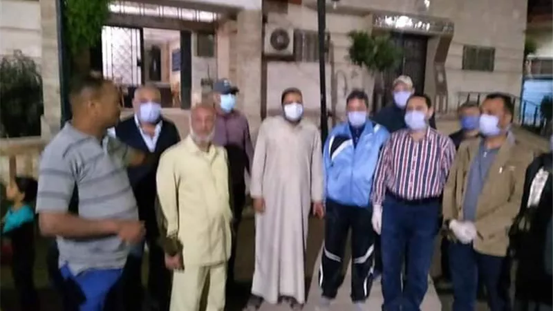 رئيس مركز ومدينة بيلا يستقبل أول حالة بعد تعافية