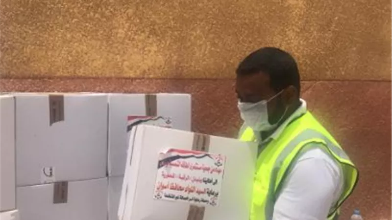 الأورمان توزع 14 ألف كرتونة مواد غذائية بمناسبة رمضان