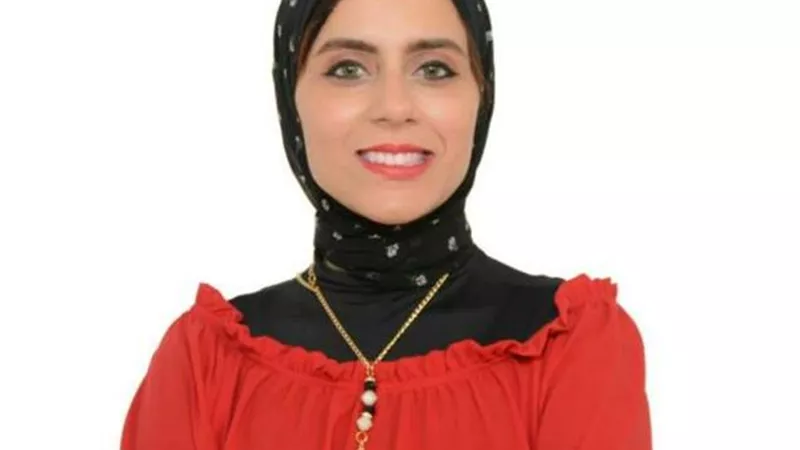 تلات حروف ...