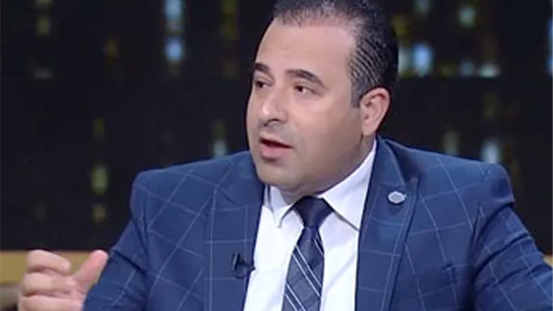 رئيس اتصالات البرلمان يحذر من تطبيقات إلكترونية خبيثة وفيديوهات لا أخلاقية تستهدف الشباب