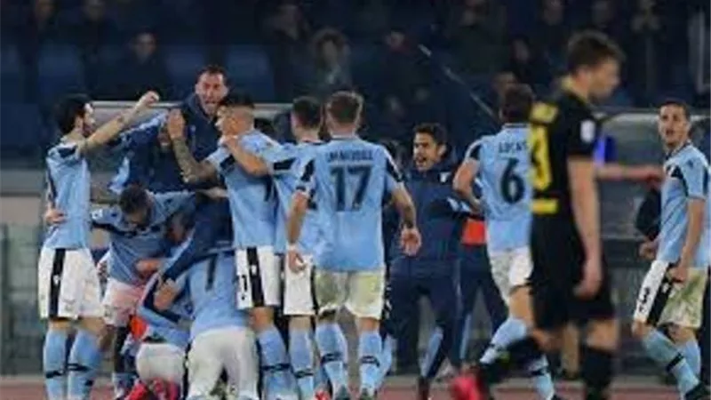 رئيس لاتسيو يقترح حسم الدوري الإيطالي بمباراة واحدة