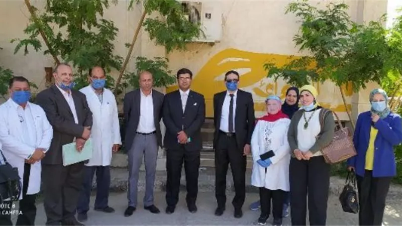 مجلس أمناء أكتوبر الجديد يتابع تطوير وتوفير الأجهزة للمستشفي العام