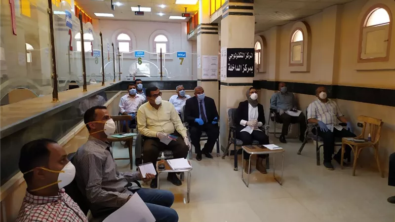 قرارات هامة للعمالة المتضررة والمرضي والنقل العام فى الوادى الجديد