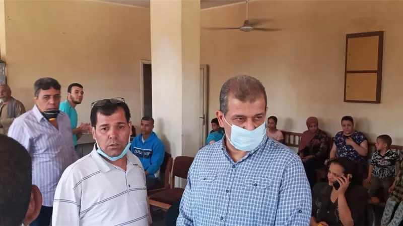 حملات مكثفة بالمراكز للنظافة ورفع نواتج تطهير الترع بأسيوط