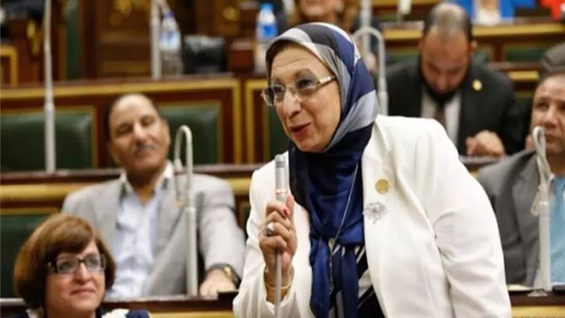 اقتراح برغبة بشأن تدريس إنجازات أبطال الجيش والشرطة في المناهج الدراسيه