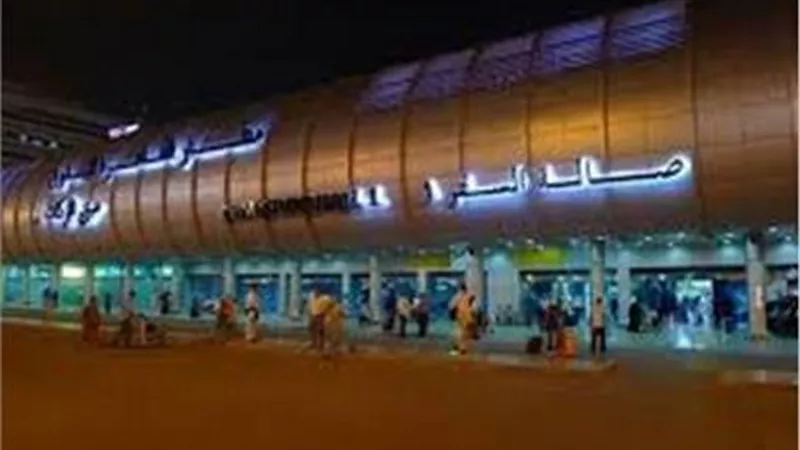 157 مواطن وطالب بحريني يعودون اليوم إلى أرض الوطن مغادرين القاهرة