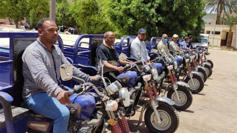 ٤٠ تروسيكلا للشبكات والطوارئ والصيانة بشركة مياه الشرب والصرف الصحى