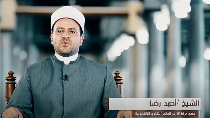 ما حكم إجبار الطفل على الصيام؟.. 