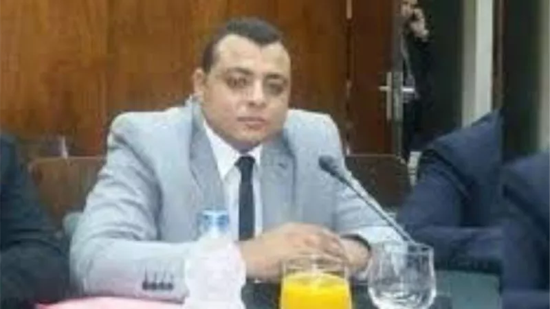 رئيس جمعية تنمية أسيوط يقترح تكريم الاطقم الطبية والشهداء فى عيد العمال