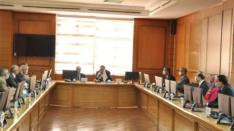 انعقاد مجلس جامعة كفرالشيخ بحضور المحافظ