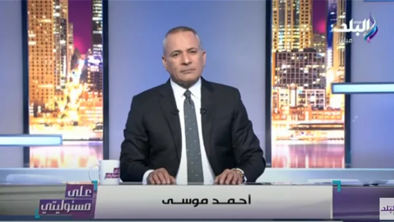 أحمد موسى يحذر من سرعة انتشار كورونا في مصر