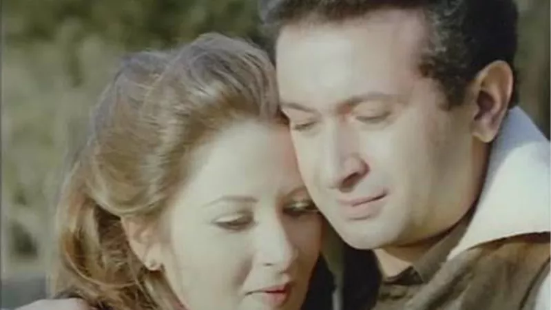 حكايات فى قصة حب نور الشريف وبوسي