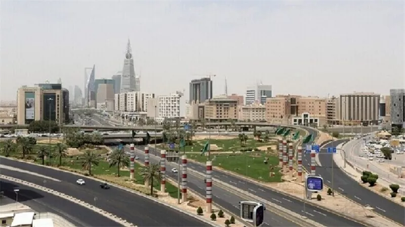 الشرطة السعودية تقبض علي شاب جاهر بالمعصية في نهار رمضان علي السوشيال ميديا