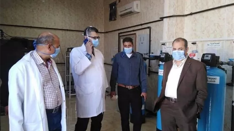 مدير التأمين الصحى يتفقد المركز الطبى بالعاشر