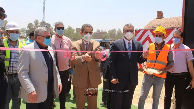 محافظ الغربية يفتتح محطة صرف صحى كفر الحج داود.. صور