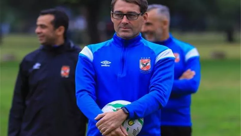 الاهلي يتحفظ على استضافة عائلة فايلر بعد التجديد