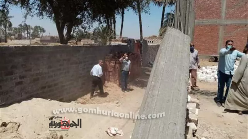 حملة إزالة مكبرة بحضور نائب المحافظ ورئيس مركز أسيوط