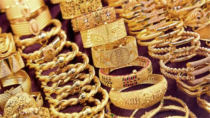 أكبر تراجع فى أسعار الذهب.. الجرام يهوى 15 جنيها